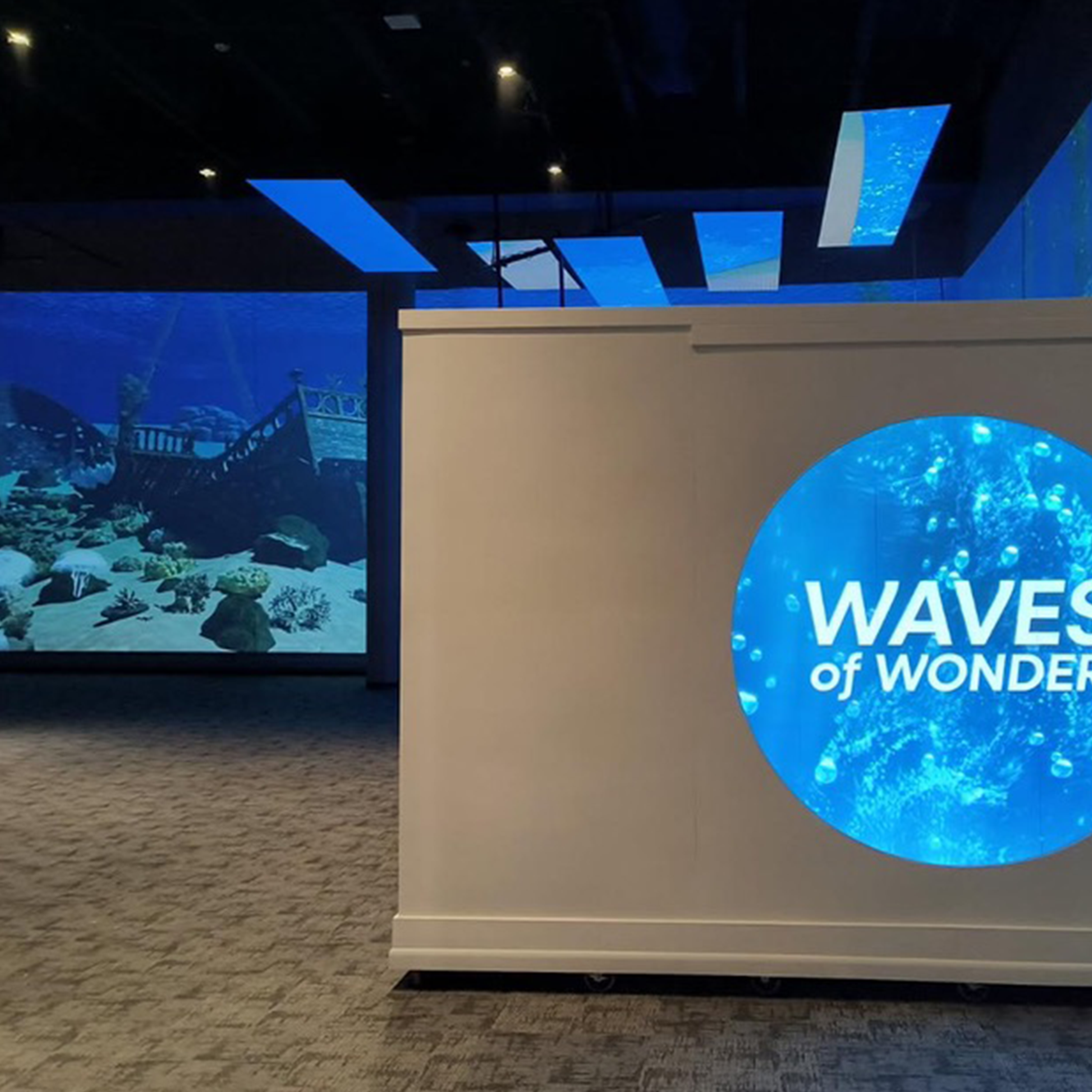 To help light control and also act as an additional canvas for the events team, we built a large digital wall element at the entrance.
